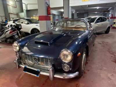 Lancia Flaminia  usata Roma