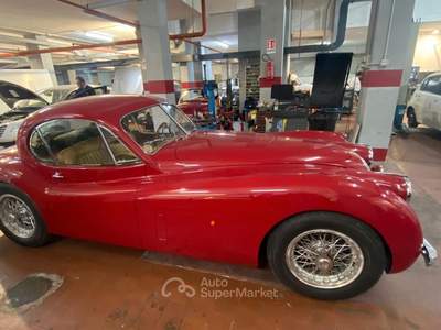 Jaguar XK 120 usata Roma