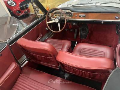Lancia Flavia  usata Roma