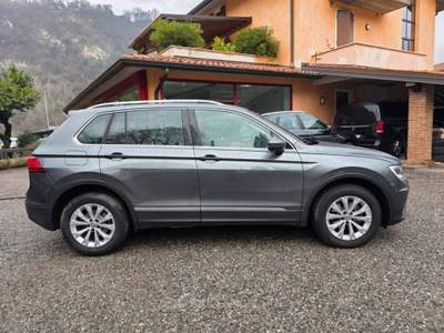 Volkswagen Tiguan 2.0 tdi Advanced 4motion 150cv dsg usata VOBARNO