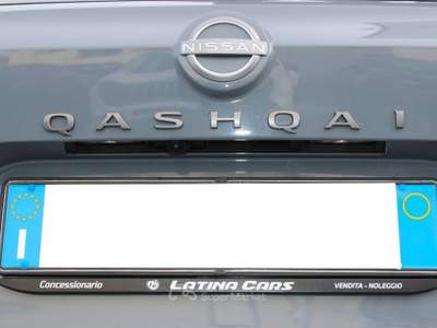 Nissan Qashqai 1.3 mhev N-Connecta 140cv Con TELECAMERA A 360° Grigio usata Latina