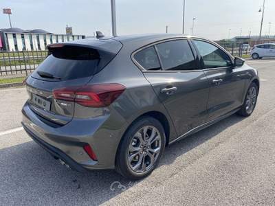 Ford Focus St-Line 1.0 EcoBoost Hybrid 125CV S&S - NUOVA Grigio usata Crocetta del Montello