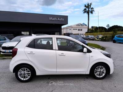 Kia Picanto 1.0 12V 5 porte  Urban Bianco usata Milazzo