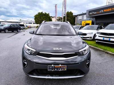 Kia Stonic 1.0 T-GDi 100 CV MHEV MT Urban Bianco usata Milazzo