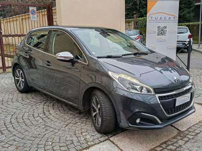 Peugeot 208 Allure 1.2 PureTech 82 Grigio usata Novara