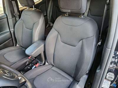 Jeep Renegade Limited 1.3 T4 190cv 4xe AT6 PHEV Nero usata Novara