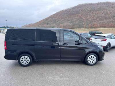 Mercedes-Benz Classe V d Executive Long + IVA ESPOSTA LEGGE 104 Nero usata Sant'Angelo in vado