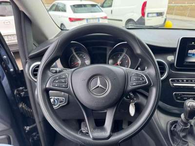 Mercedes-Benz Classe V d Executive Long + IVA ESPOSTA LEGGE 104 Nero usata Sant'Angelo in vado