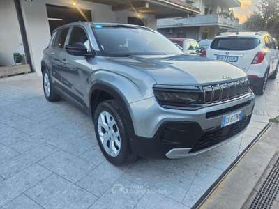 Jeep Avenger Altitude 2024_27.000 km_Garanzia 3 Anni Grigio usata Cappelle sul Tavo