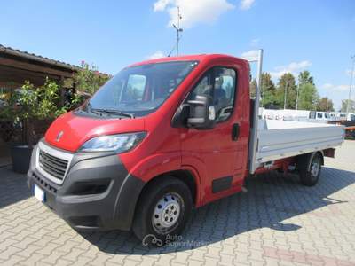 Peugeot Boxer 2.2 hdi 165cv Cassone fisso aperto nuovo Rosso usata Medolla