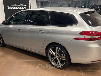 Peugeot 308 308 II  SW SW 1.6 bluehdi Active s Argento usata SASSUOLO