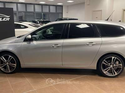 Peugeot 308 308 II  SW SW 1.6 bluehdi Active s Argento usata SASSUOLO