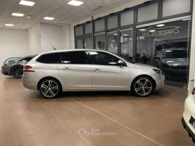 Peugeot 308 308 II  SW SW 1.6 bluehdi Active s Argento usata SASSUOLO