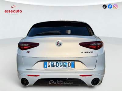 Alfa Romeo Stelvio AT8 Q4 Ti Argento usata PISTOIA