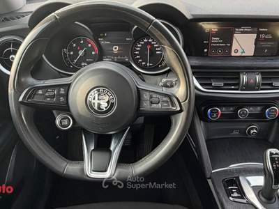 Alfa Romeo Stelvio AT8 Q4 Ti Argento usata PISTOIA
