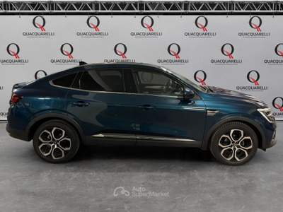 Renault Arkana Arkana TCe 140 CV EDC Techno Blu/Azzurro usata Milano
