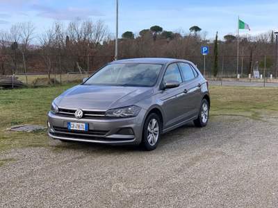 Volkswagen Polo Polo 1.6 TDI 95 CV DSG 5p Comfortline BlueMotion Tech. Grigio usata Chiusi