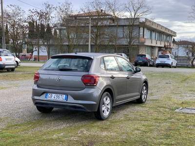 Volkswagen Polo Polo 1.6 TDI 95 CV DSG 5p Comfortline BlueMotion Tech. Grigio usata Chiusi