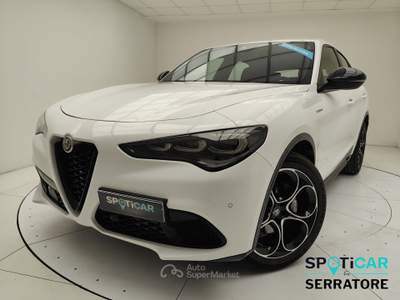 Alfa Romeo Stelvio My23 2.2 Turbo Diesel160 Cv Rwd Veloce Bianco usata Erba