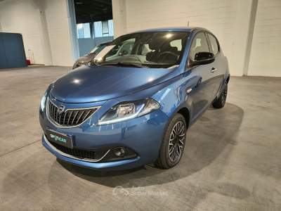 Lancia Ypsilon 1.0 FireFly 5 porte S&S Hybrid Platino Blu/Azzurro usata Mappano