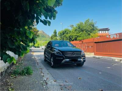 Mercedes-Benz Classe M Vendo Mercedes ML - 145.000 originali Nero usata Salerno