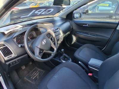 Hyundai i20 Sempre tagliandata usata Aprilia