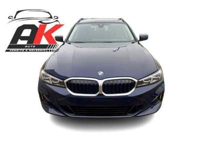 BMW Serie 3 318d TOURING 48V BUSINESS MY23 AUTOM. NAZIONALE Blu/Azzurro usata Carmignano di Brenta
