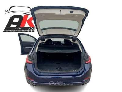 BMW Serie 3 318d TOURING 48V BUSINESS MY23 AUTOM. NAZIONALE Blu/Azzurro usata Carmignano di Brenta