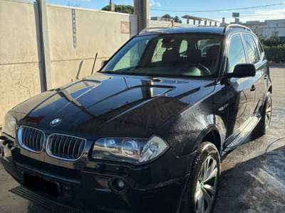 BMW X3 perfetta Blu/Azzurro usata Noci