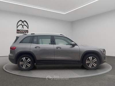 Mercedes-Benz Classe GLB 200 D Business Extra 8G-DCT Bianco usata Roma