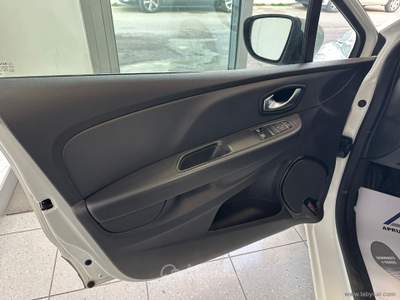 Renault Clio Clio dCi 8V 75 CV S&S 5p. Energy Zen Bianco usata SAN MICHELE SALENTINO