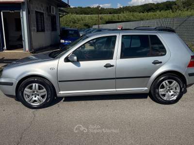 Volkswagen Golf IV 1.9 TDI 130CV Highline 5PT 6 Marce Argento usata Mentana