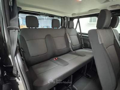 Nissan Primastar 2.0 dCi 150CV Aut PC-TN Bus Nero usata Lurate Caccivio