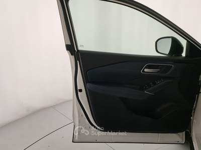 Nissan Qashqai Qashqai 1.3 mhev acenta 2wd 140cv Bianco usata Livorno
