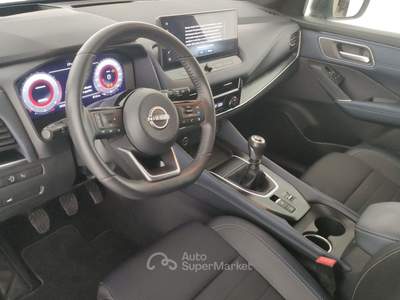 Nissan Qashqai Qashqai 1.3 mhev acenta 2wd 140cv Bianco usata Livorno