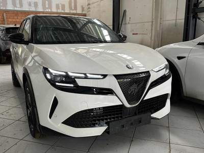 Alfa Romeo Junior 1.2 145 CV Hybrid eDCT6 Sport Speciale Bianco usata San Lazzaro di Savena