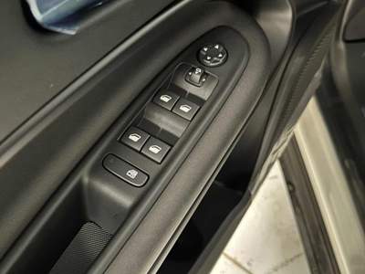 Alfa Romeo Junior 1.2 145 CV Hybrid eDCT6 Sport Speciale Bianco usata San Lazzaro di Savena