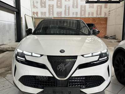 Alfa Romeo Junior 1.2 145 CV Hybrid eDCT6 Sport Speciale Bianco usata San Lazzaro di Savena