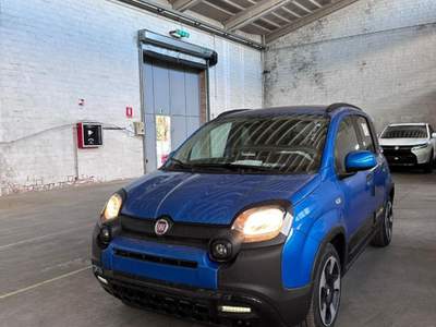 Fiat Panda New Panda 1.0 FireFly S&S Hybrid Pandina Blu/Azzurro usata San Lazzaro di Savena Fiat Panda New Panda 1.0 FireFly S&S Hybrid Pandina Blu/Azzurro usata San Lazzaro di Savena