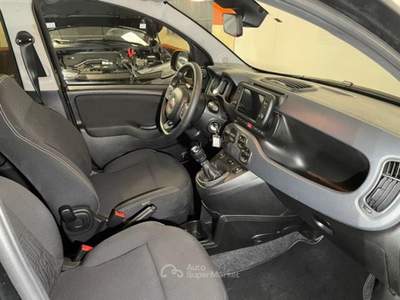 Fiat Panda 1.0 Hybrid 70cv Cross 5 posti + Car Play +PDC Post Nero usata Torino