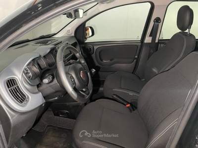 Fiat Panda 1.0 Hybrid 70cv Cross 5 posti + Car Play +PDC Post Nero usata Torino