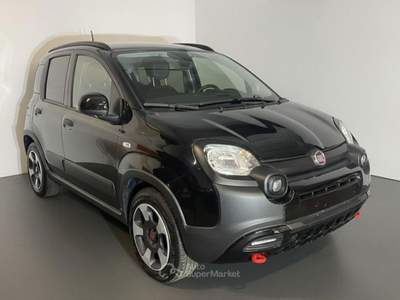 Fiat Panda 1.0 Hybrid 70cv Cross 5 posti + Car Play +PDC Post Nero usata Torino
