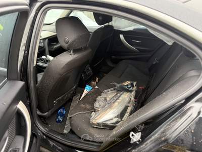 BMW 316 316d Luxury INCIDENTATA Nero usata Rimini
