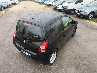 Renault Twingo Night&Day Nero usata Rimini