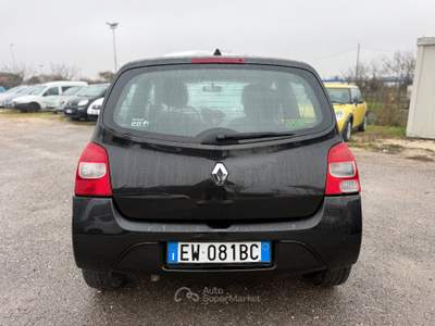 Renault Twingo Night&Day Nero usata Rimini