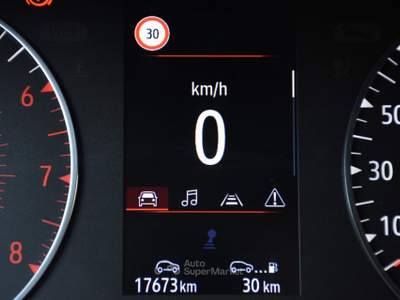 Renault Clio SCe 65 CV 5 porte Equilibre Arancione usata Roma