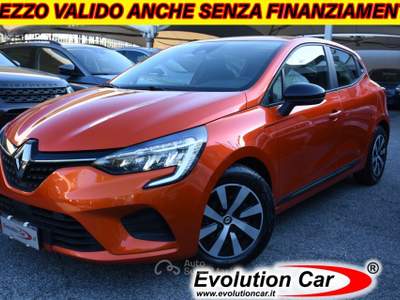 Renault Clio SCe 65 CV 5 porte Equilibre Arancione usata Roma