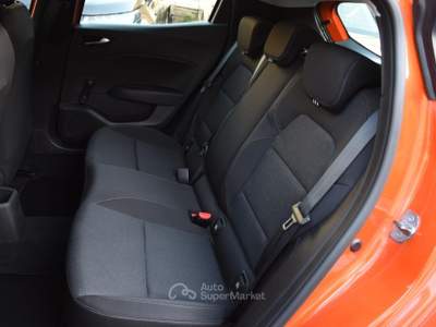 Renault Clio SCe 65 CV 5 porte Equilibre Arancione usata Roma