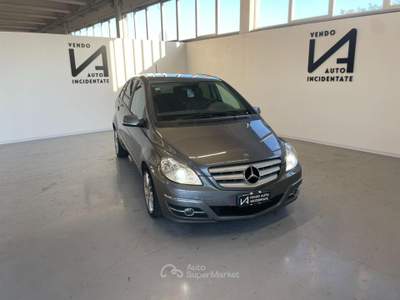Mercedes-Benz Classe B CDI 140CV CAMBIO AUTOMATICO Grigio usata Megliadino San Vitale
