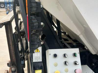 Isuzu M21 Heavy E 1.9 TDI PC-RG Cabinato Bianco usata Lariano